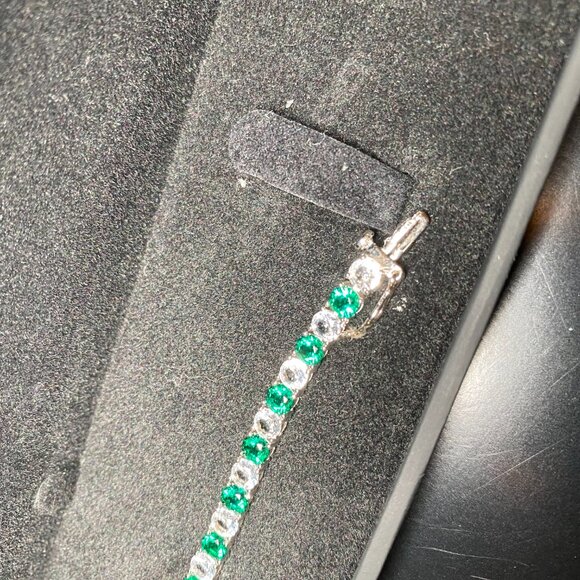 4.0mm Lab-Created Emerald and White Sapphire Alternating Tennis Bracelet - Picture 3 of 7